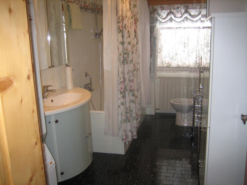 Haus Waldrand Apartment Oberndorf in Tirol Bilik gambar