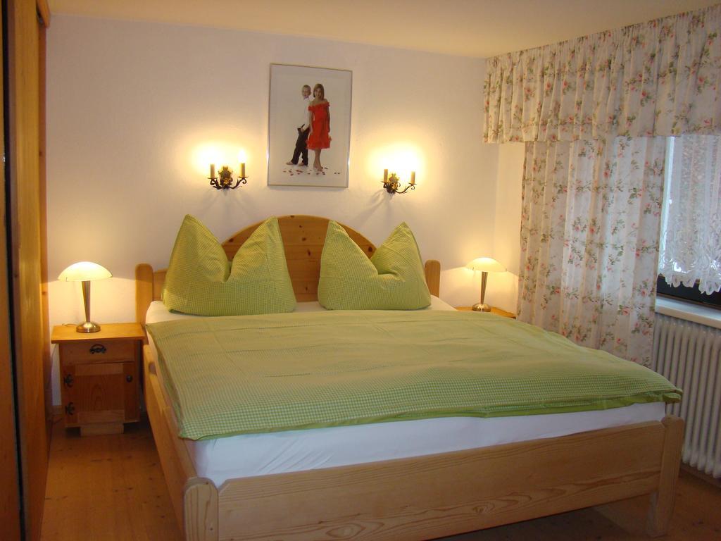 Haus Waldrand Apartment Oberndorf in Tirol Luaran gambar